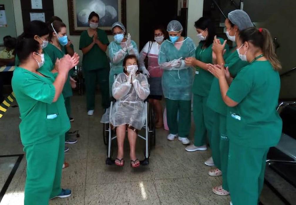 Idosa de 91 anos venceu o covid-19 em Cornélio Procópio e diz se sentir maravilhosa